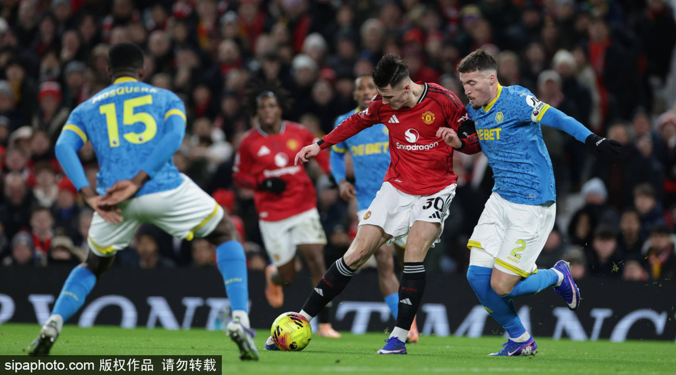 烂到泥土里！曼联为狼队送上赛季第3分 终结对手12连败